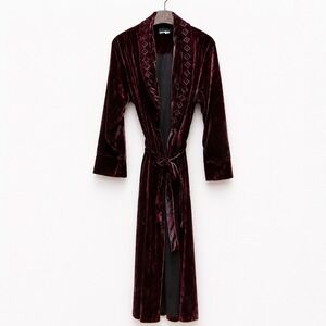 Vintage Velvet Robe Size XXL Burgundy Full Length Ties Gothic Witchy Victorian